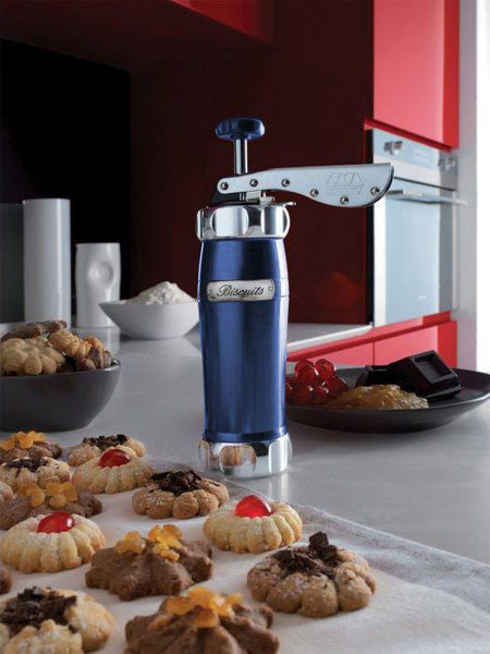 Marcato Atlas Deluxe Biscuit Maker Cookie Press, Made in Italy, Includes 20  Cookie Disc Shapes