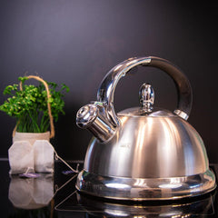 Cilio Water Kettle - 2.9 qt - Whistling